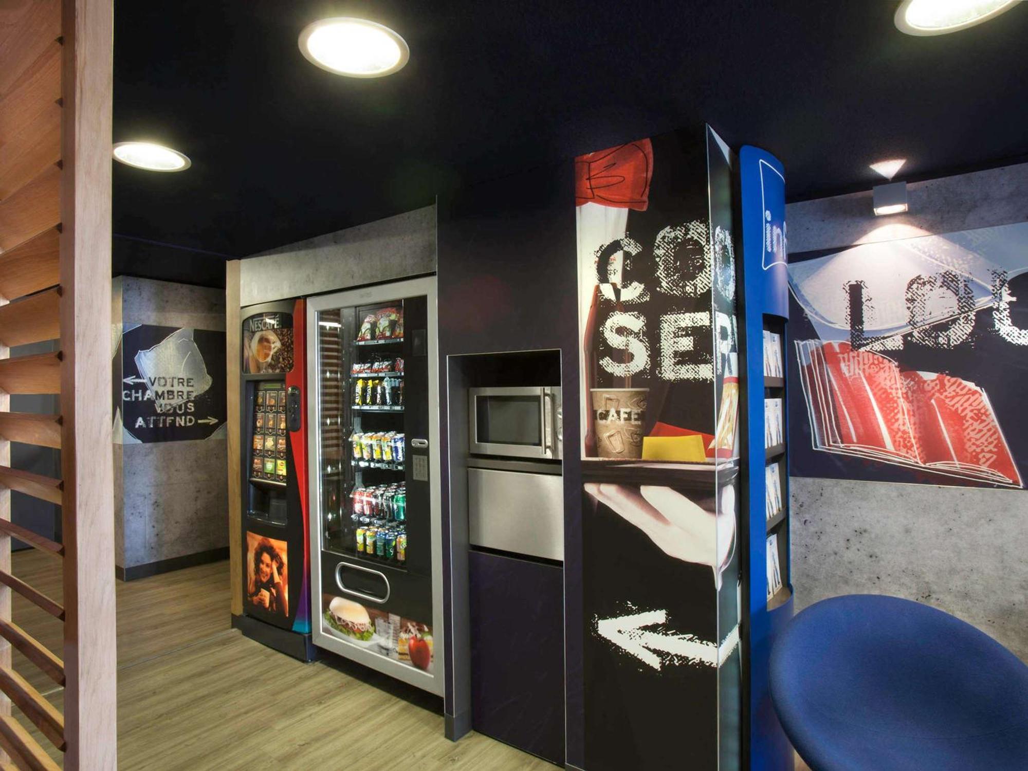 Ibis Budget Antibes Sophia Antipolis Vallauris Zewnętrze zdjęcie